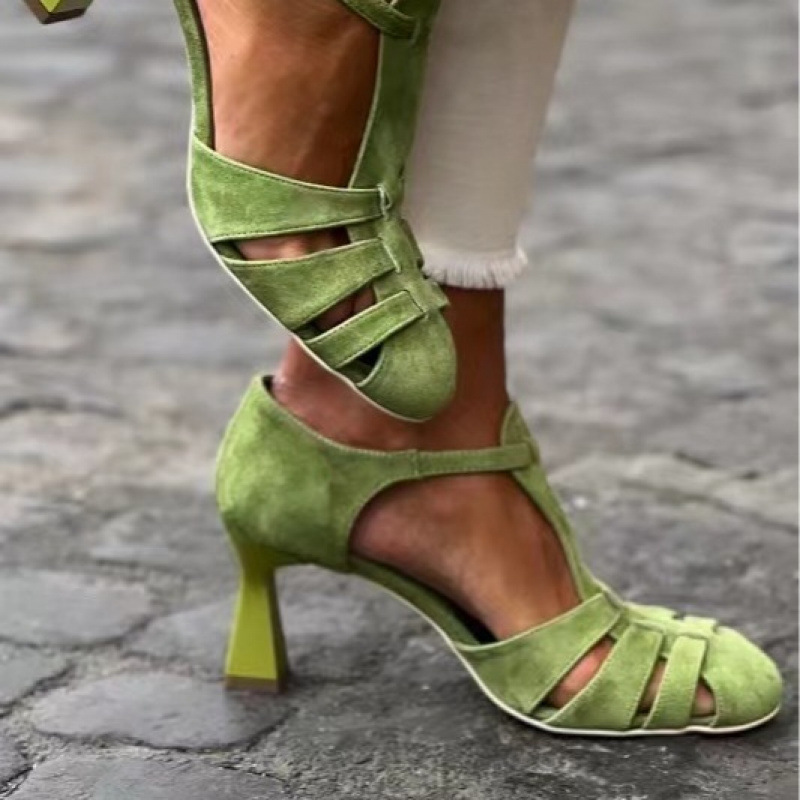 Summer Clothing Petite - Sandálias Femininas Verdes de Camurça com