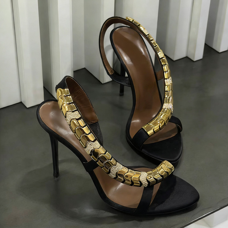 Sandálias Gladiadoras Feminina - Summer Clothing Petite avaliação e preço